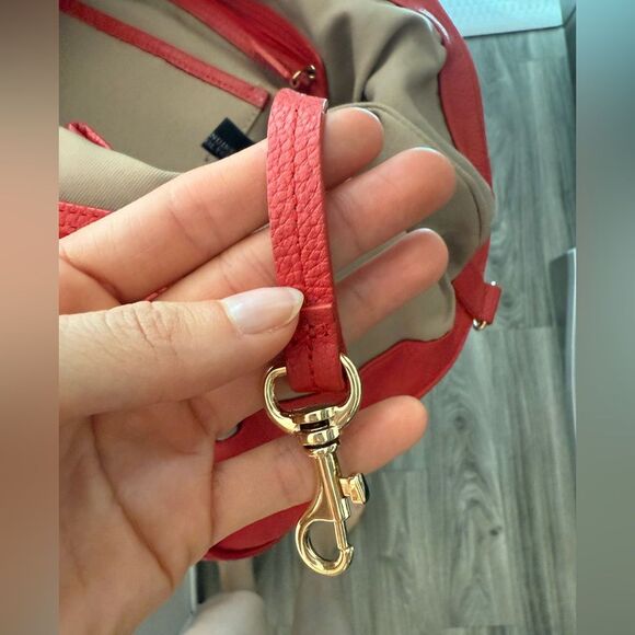 Isaac Mizrahi Large RED 100% genuine Leather Bag Tote Purse gold hardware - Picture 9 of 16